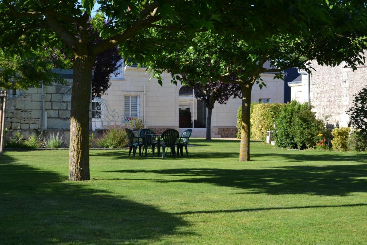 Les Chambres D Hotes Du Lavoir Restigne Luaran gambar